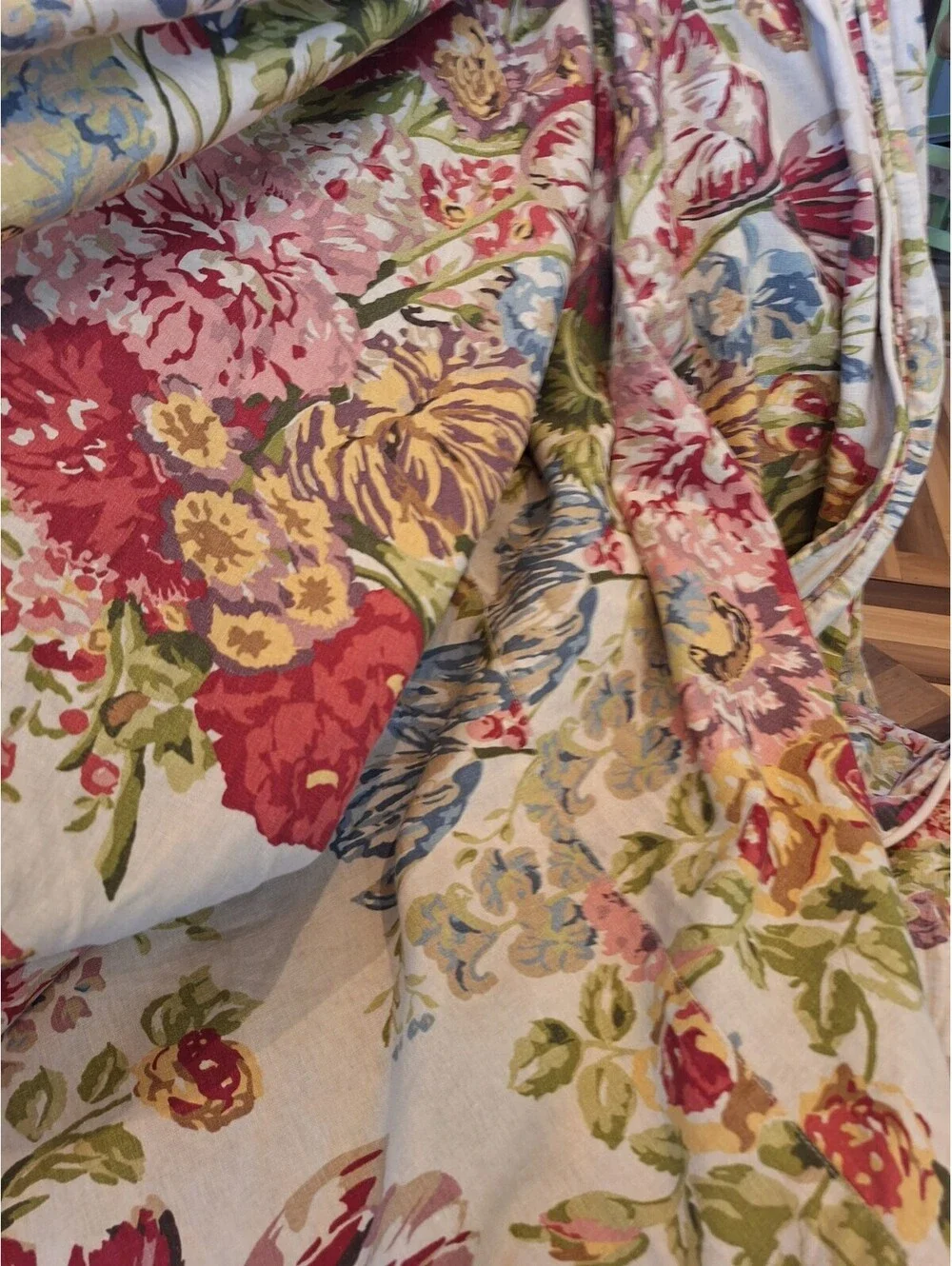 Pottery Barn RARE French Country Floral Duvet, KIng, Linen/cotton, 2 Shams.